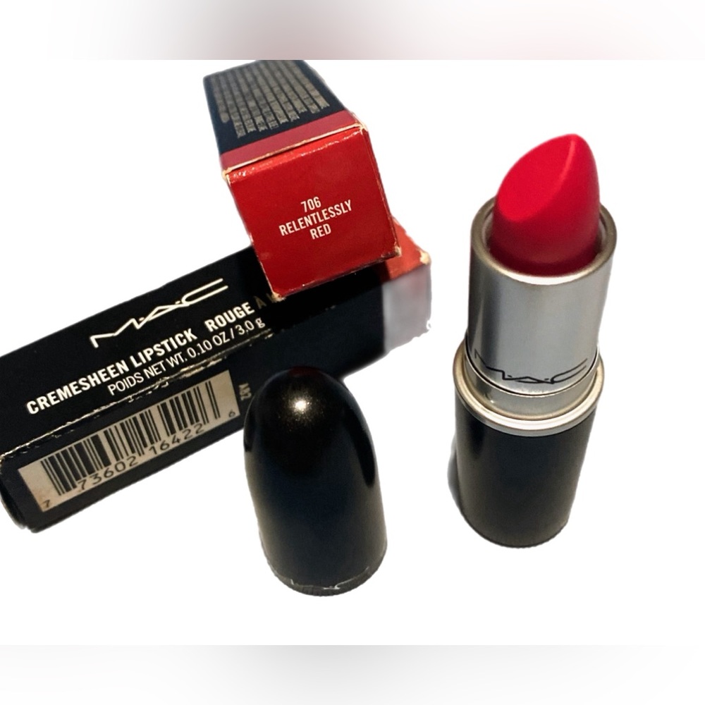 Mac Cosmetics Lipstick- relentless red
